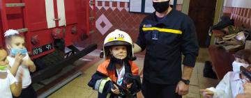 Одеська область: рятувальники запросили на пізнавальну екскурсію школярів